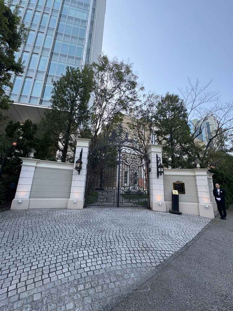 入り口門扉