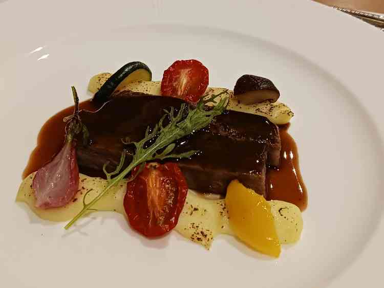 試食会の料理