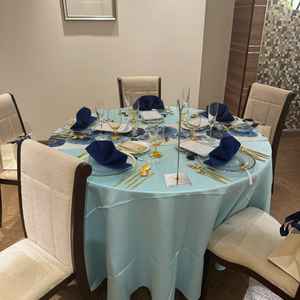 ナフキンやお皿・カトラリーは好きに組み合わせ可能。しかも料金も一律。