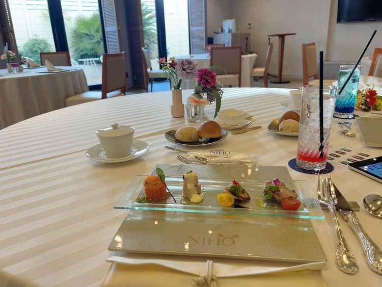 見学会なのに写真を撮影していいのかなと2人で話していて、こっそり撮ったお料理しかないのです。。。