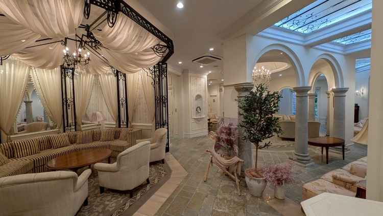 可愛くてお姫様みたいな待ち合い室