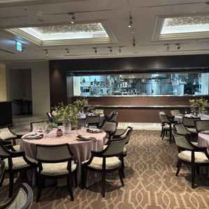 広いオープンキッチンで写真を見せて頂いたので盛り上がるイメージが出来ました。