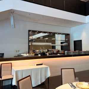 披露宴会場のバーカウンター