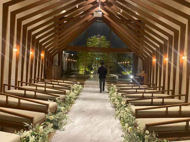 チャペル(木目調)