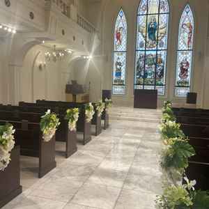 チャペルがとても幻想的で素敵でした。照明の使い方がとても印象的でした。