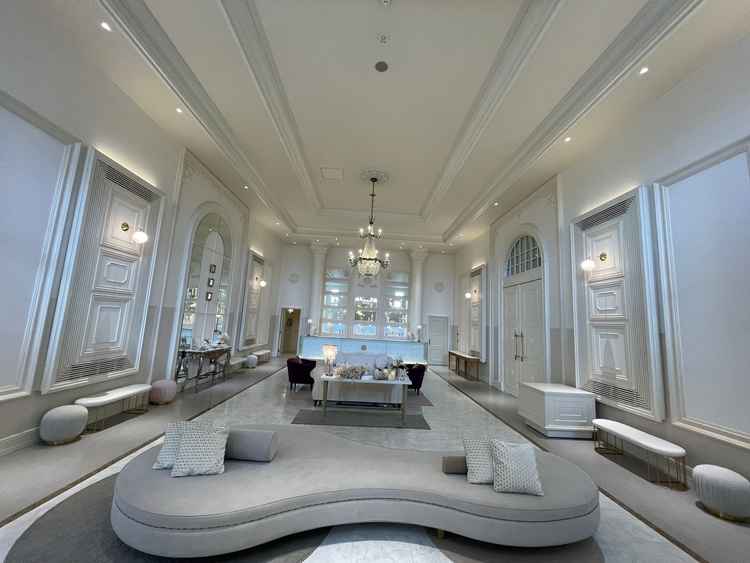 ホワイトハウスのロビー。広々として圧迫感がないです。