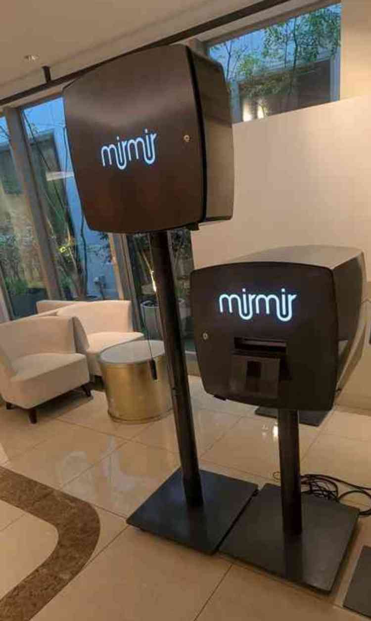 ロビー内にあるプリクラ機