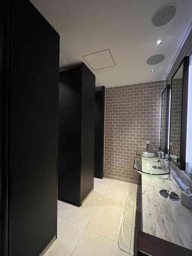 お手洗い。ゲストが使うのでしっかりと確認しておきたかったです。綺麗でした。