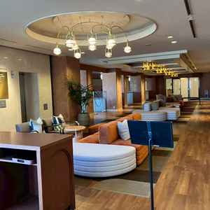 待合室の写真、時間帯で貸切可能とのこと