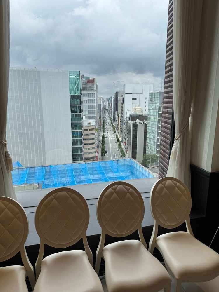 都会を見下ろす景色を独り占めできる、特別感のあるロケーション
