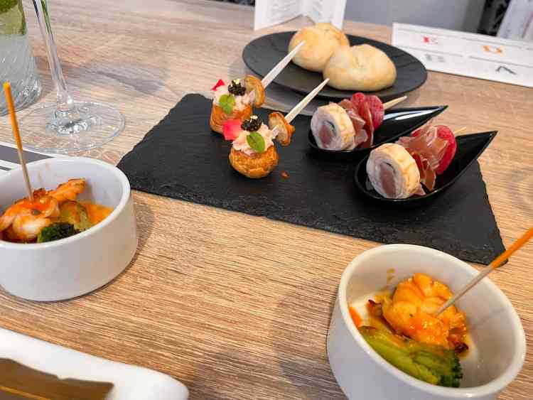 立食パーティの試食