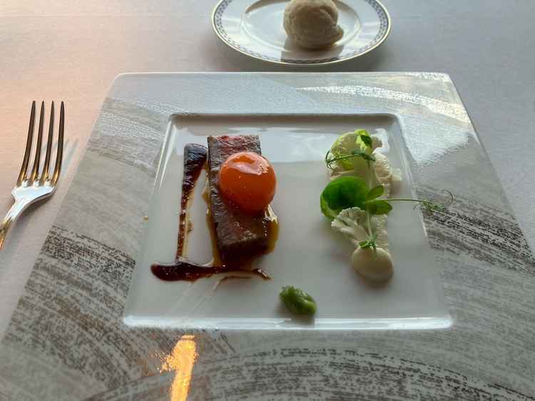 試食時の料理。卵黄の食感が初めてで是非おすすめ。