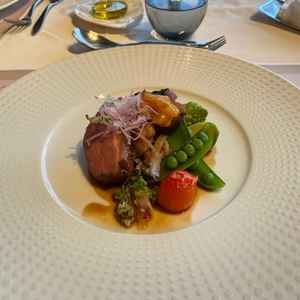 メインディッシュの鴨肉