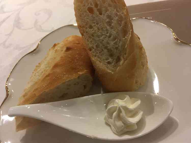 パンとバター