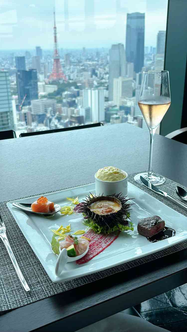 落ち着いた雰囲気で試食しました