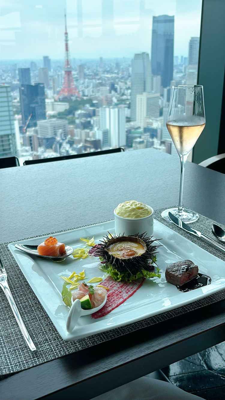 落ち着いた雰囲気で試食しました