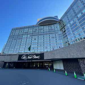 エントランス。ここで式当日に写真を撮ることも出来るそう。