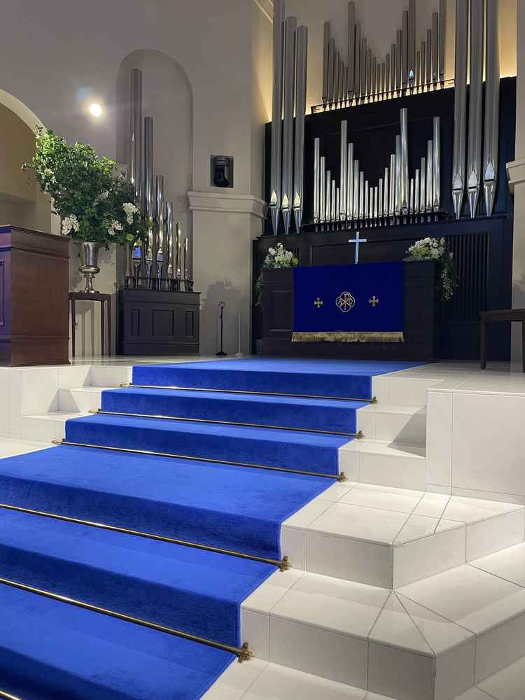 教会のカーペットです