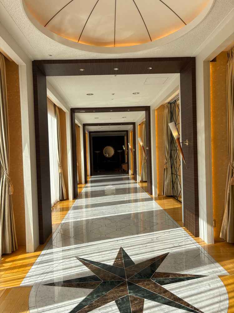 挙式前の廊下。他にはない設備でここも魅力的でした。