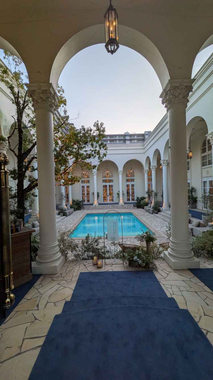 ヴィクトリアハウス入ってすぐのガーデン