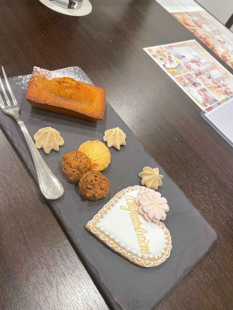 おしゃれな雰囲気で、可愛いウェルカムお菓子も素敵でした。