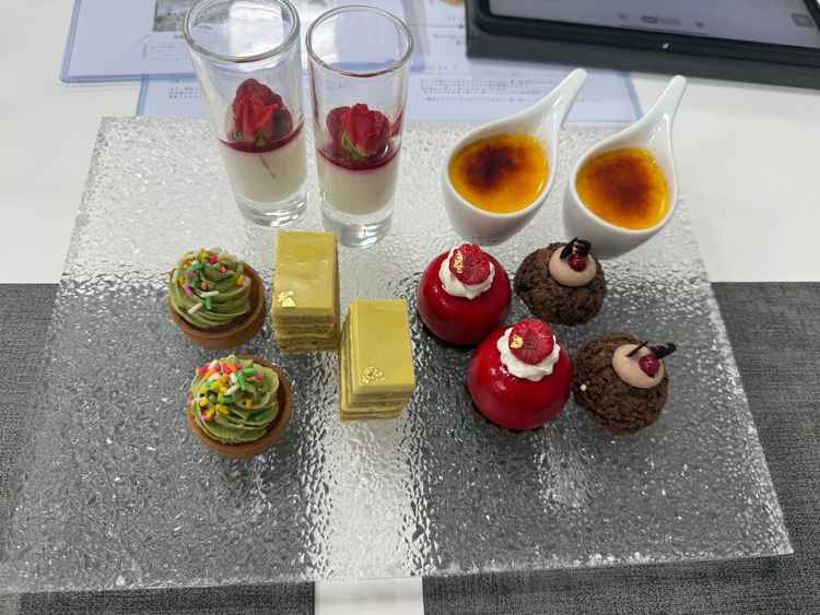 フェア参加時に出していただいたデザートです、実際に披露宴でも出しているものとの事で美味しかったです。