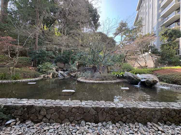 マグノリア会場からの庭園の景色