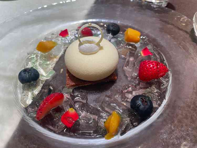 試食のデザート。