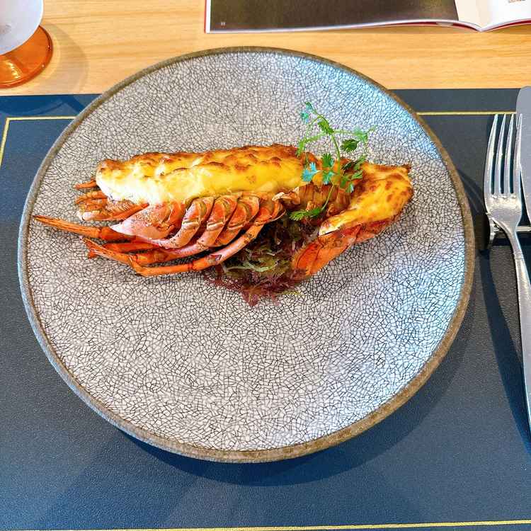 試食がとても豪華で美味しく楽しい時間を過ごせました