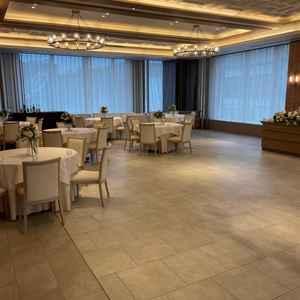 コンパクトな披露宴にぴったりの披露宴会場