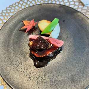 試食のメインのお肉料理とても柔らかいです