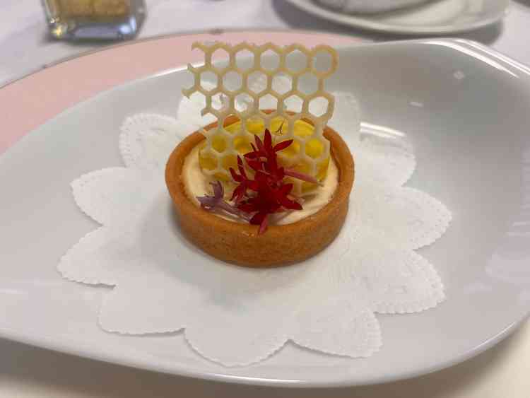 試食