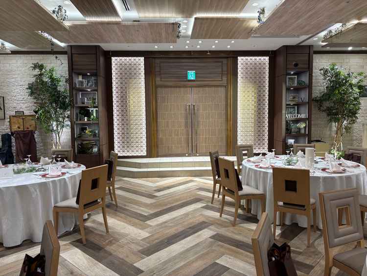 披露宴会場その１