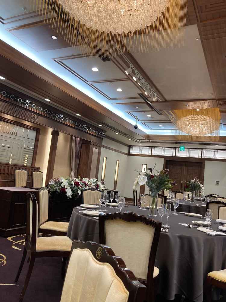 披露宴会場。シックな雰囲気で素敵でした。