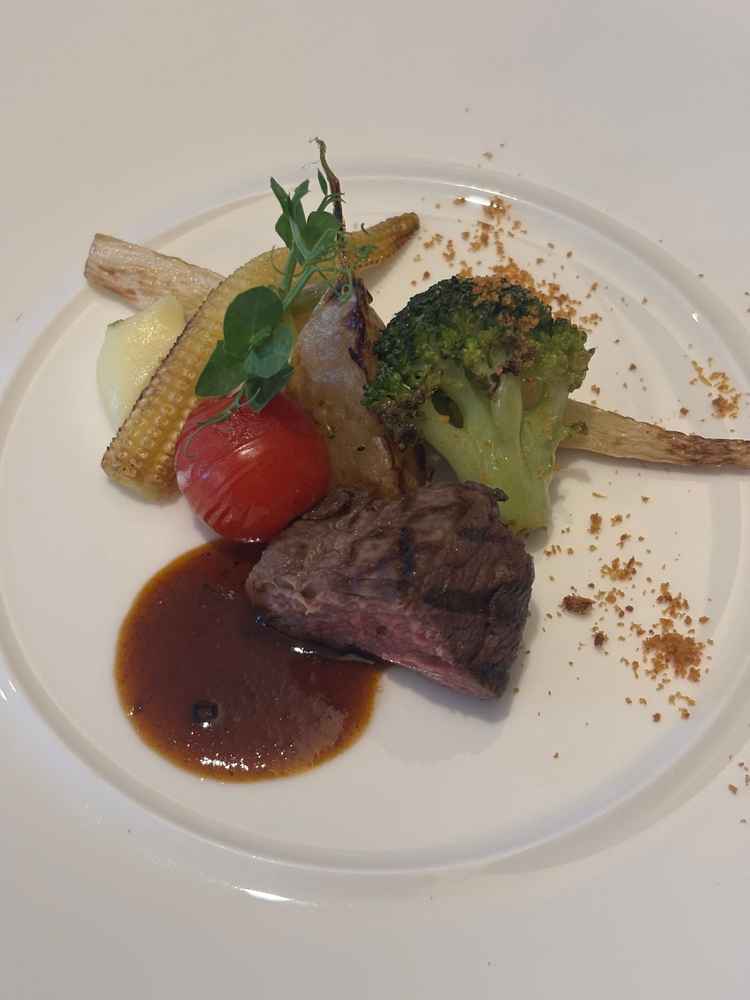 ワンプレート試食の写真。お肉もお野菜もとても美味しかった。