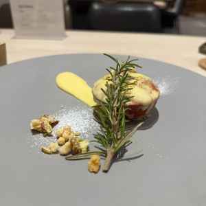 試食のデザート