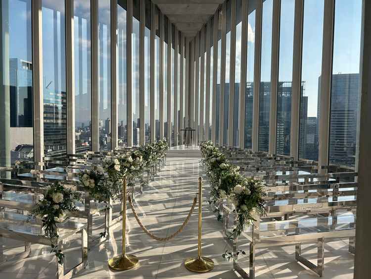 チャペルの様子。12月末14時40分撮影です。快晴でした。