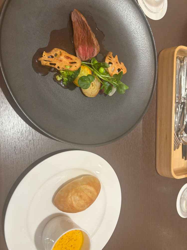 見学でいただいた料理の写真です。