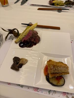 試食のレベルが高すぎました。美味しくて、ゲストが喜んでくれるお料理でした。料理が魅力的すぎて悩みます