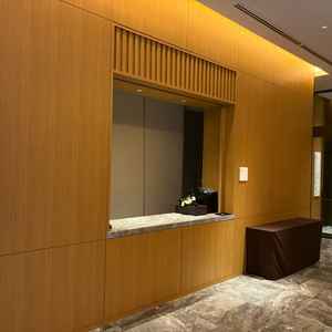 クロークに関しては、そもそも1組のみの会場利用でホテルの利用客とも動線が分かれているため快適な印象