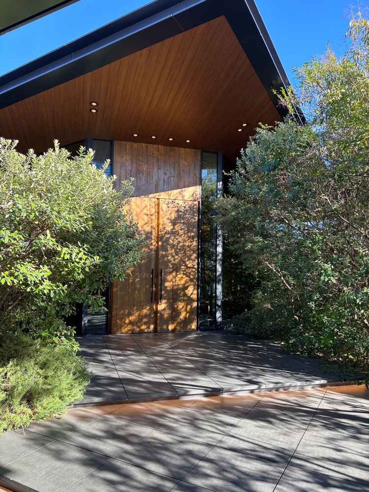 晴天時、式場の外の雰囲気が良い。