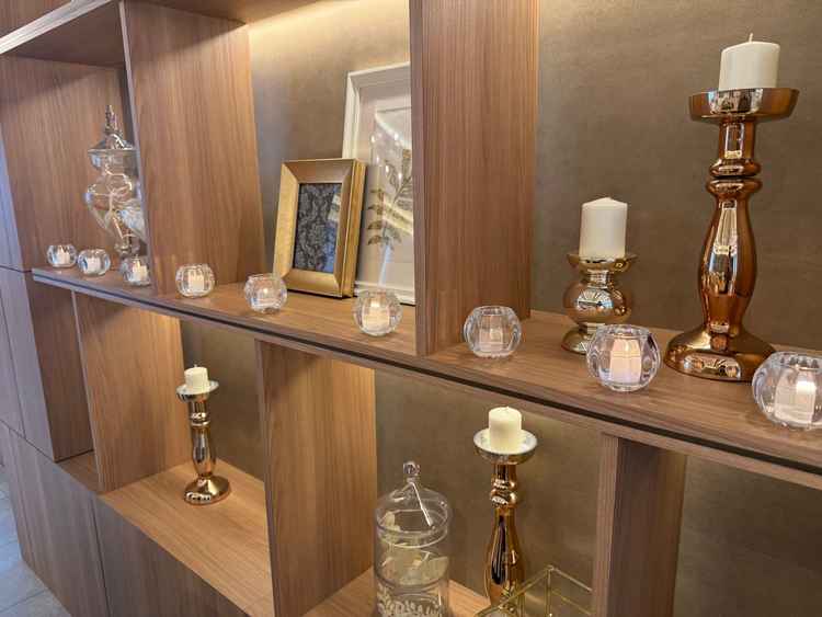 披露宴会場のインテリアが素敵でした。温かい雰囲気の会場でした。