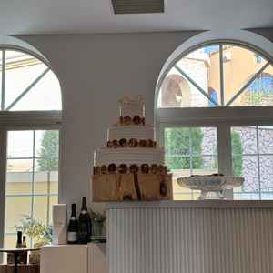 会話スペースも素敵な装飾がありました。