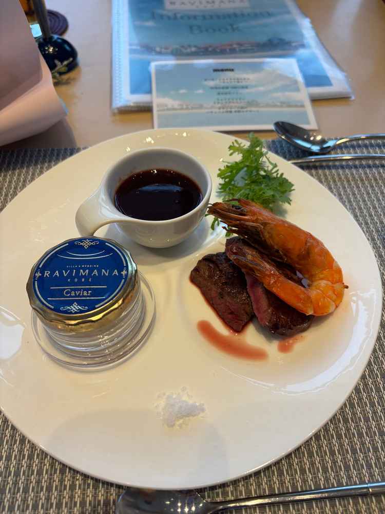 お料理。茶碗蒸しが美味しかったです。