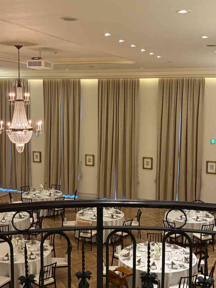 披露宴会場も広すぎず狭すぎずでちょうど良かったです。