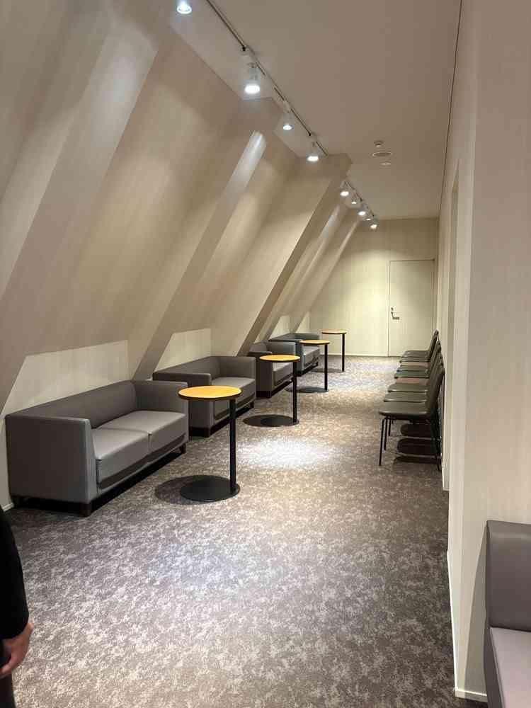 待合室は広かったです