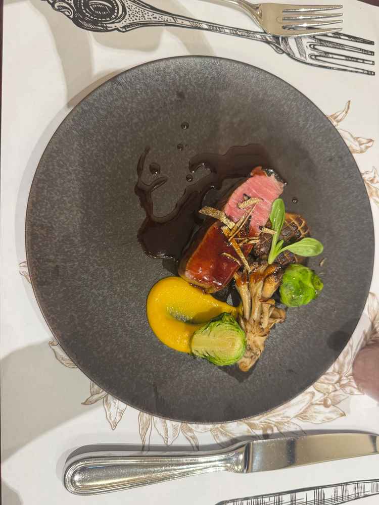 試食のお肉料理