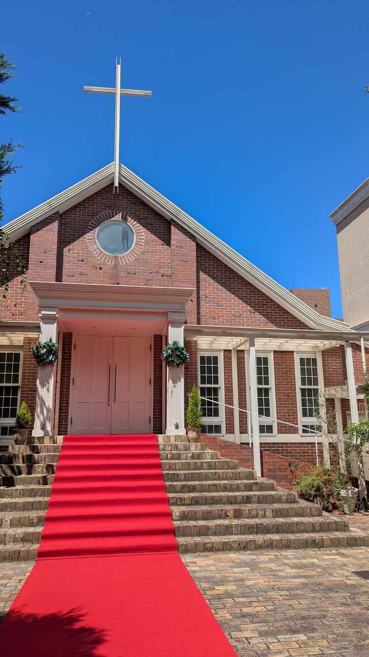 こじんまりした可愛らしいチャペル