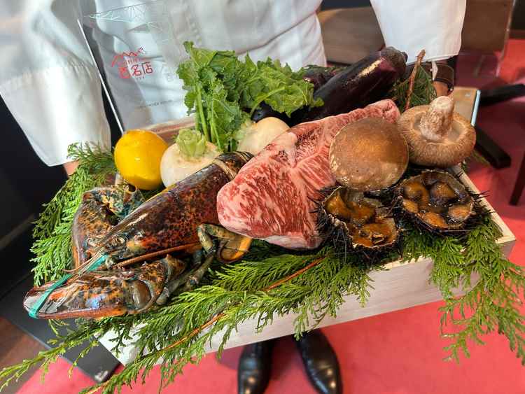 料理人の方が持ってきてくださった試食で使われた食材。