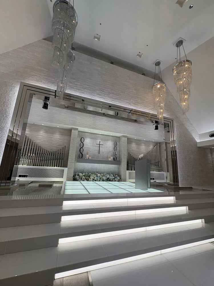 チャペルがとても洗練されていて素敵でした。